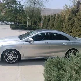 Mercedes-Benz CLA 2013