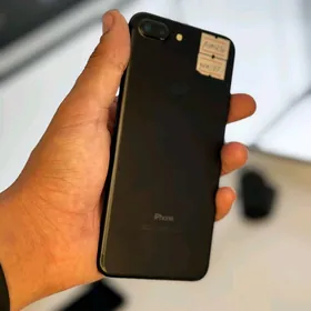 IPhone 7  PLUS