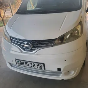 Nissan NV200 2020