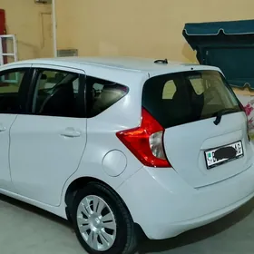Nissan Versa Note 2014