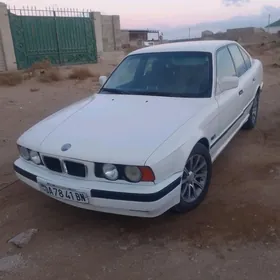 BMW 525 1990