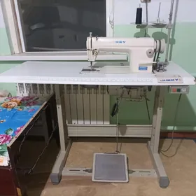 Jukky tikin maşyn