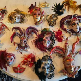 Коллекция венецианских масок