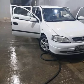 Opel Astra 2002