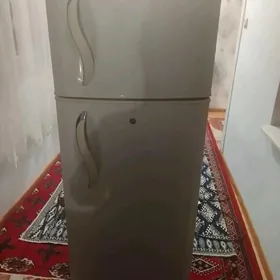 holodilnik LG