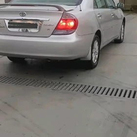 Toyota Camry 2005