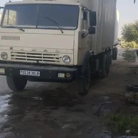 Kamaz 5320 1990