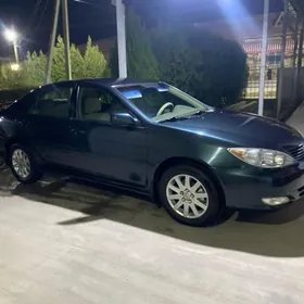 Toyota Camry 2003