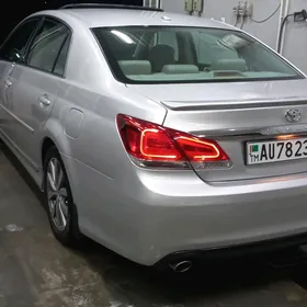 Toyota Avalon 2012