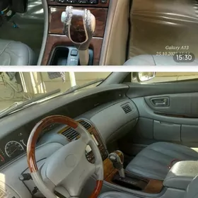 Toyota Avalon 2000