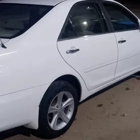 Toyota Camry 2003