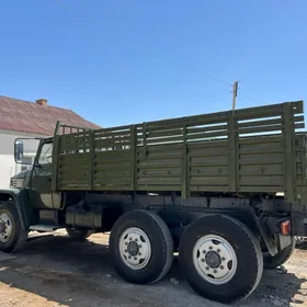 Kamaz 5320 2004