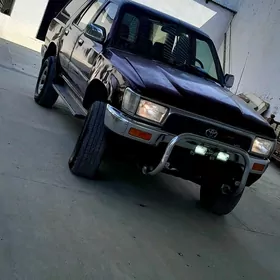 Toyota 4Runner 1990