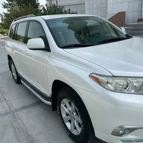 Toyota Highlander 2011