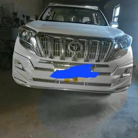 Toyota Land Cruiser Prado 2014