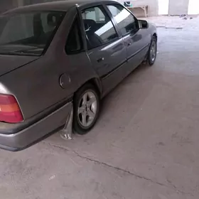 Opel Vectra 1992