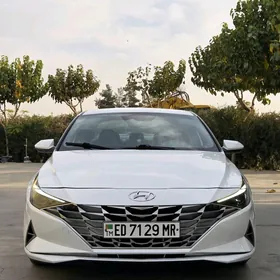 Hyundai Elantra 2021