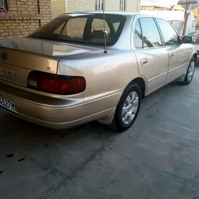 Toyota Camry 1995