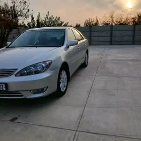 Toyota Camry 2005