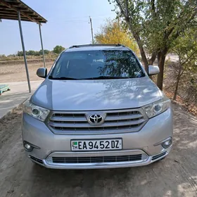 Toyota Highlander 2010