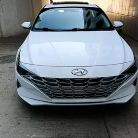 Hyundai Elantra 2021