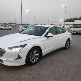Hyundai Sonata 2021