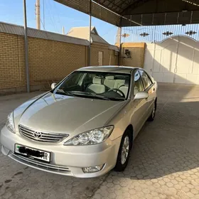 Toyota Camry 2003