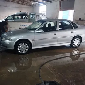 Opel Vectra 2000