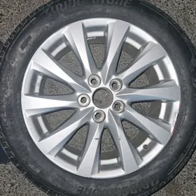 camry diska 2018