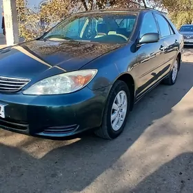 Toyota Camry 2003