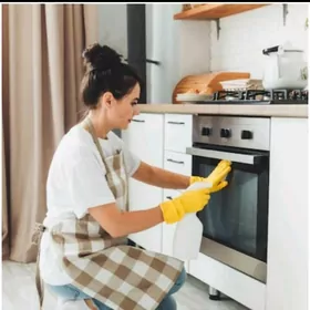 UBORKA/ARASSACLK/EDÝAS  .