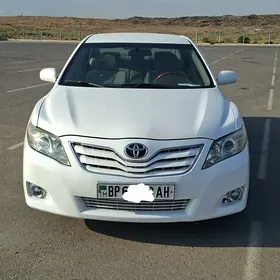 Toyota Camry 2010