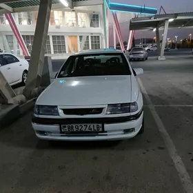 Opel Vectra 1990