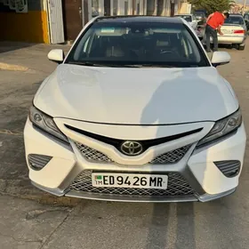 Toyota Camry 2020