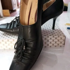 Туфли б/у раз.37