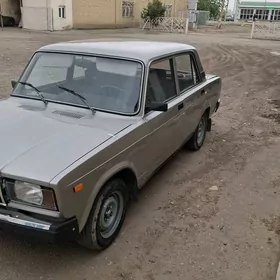 Lada 2107 2000