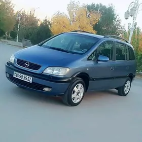 Opel Zafira 2001