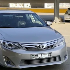 Toyota Camry 2011
