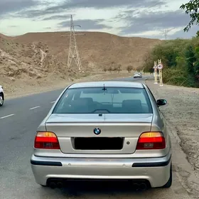 BMW E39 2002