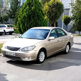 Toyota Camry 2005