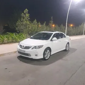 Toyota Corolla 2013