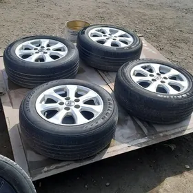 okuz kelle disga teker R16