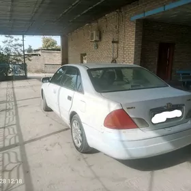Toyota Avalon 2001
