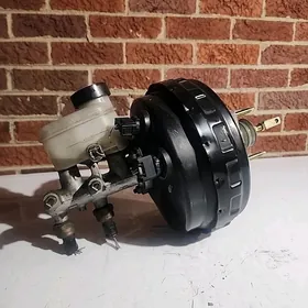 вакум тормозной TOYOTA SEQUOIA