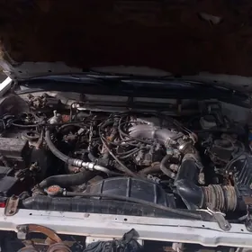 Nissan Pathfinder 1998