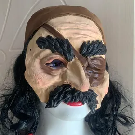 парики на Хэллоуин