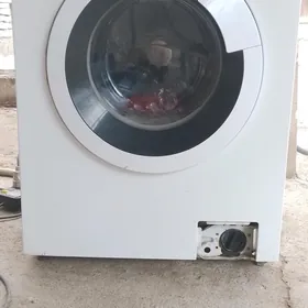 HISENSE  7kg.