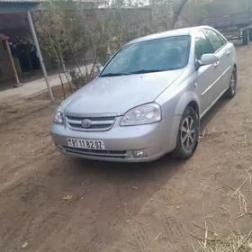 Daewoo Lacetti 2005