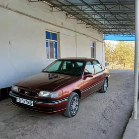 Opel Vectra 1992