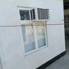 Aýratyn gurulon komnat